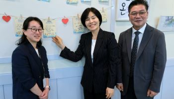 "어려운 사람에게 먼저"…현수엽 복지부 차관 '그냥드림' 현장 점검