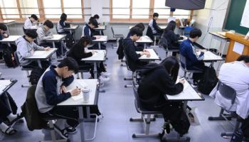 내년 수능서 '심화 수학·과학' 퇴출…"삼전닉스 이끌 인재 못키운다"