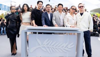 나홍진 ‘호프’, 칸 트로피 들어 올릴까… 24일 새벽 '운명의 순간'