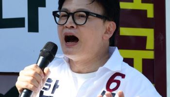 한동훈 "하정우, 의혹·정치현안 묵묵부답, 왜 출마했나"