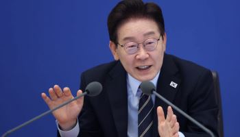 이 대통령, 北 내고향여자축구단 축하…“공은 둥글고 또 만나게 될 것”