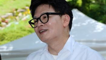 한동훈 “박민식 찍으면 하정우와 이재명 정권 폭주 돕는 표”