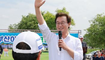 전재수 "부산 북구갑 접전? 하정우 여론 일어나고 있어"