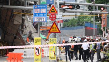 “철도 탓에 새벽작업” vs “원래 야간공사”…서소문고가 철거 시간 공방