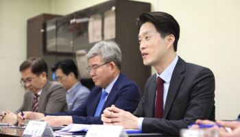 현장서 답 찾는 중기부…전문가 간담회·현장 행보 박차