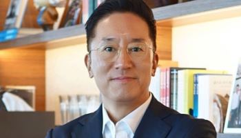 [기고]'바이브 코딩'의 시대, 왜 우리는 여전히 플랫폼을 말하는가?