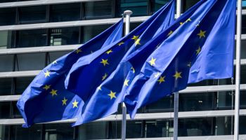 유럽도 트럼프식 이민정책…EU, 역외 추방센터 합의