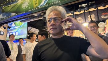 젠슨황은 왜 길거리 먹방에 빠졌나…엔비디아의 소프트파워 전략