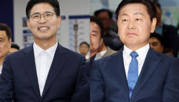 출구조사 분위기 갈린 전북…박수친 이원택, 침묵한 김관영