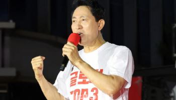 여당, 서울 놓치며 절반의 성공…"중도층 李정권 부정 평가"