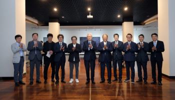 계명대 출신 박종규 작가, 전시 수익금 3억5000만원 모교에 기부