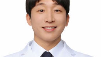 [전문의 칼럼] “오십견인 줄 알았는데”...  회전근개 닳게 하는 ‘튀어나온 뼈’