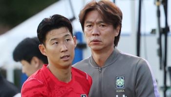 홍명보 감독 "투혼은 한국 고유의 강점…사명감·즐기는 태도 중요"