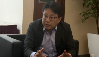 "中, 메모리 산업 안 놓을 것…삼성, '세계 1위' 패기 보여줘야"
