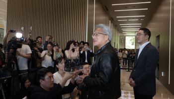 젠슨 황 "LG 기술, 세계 최고 수준…로봇·AI서 '원팀'으로 일할 것"(종합)