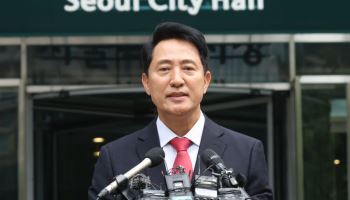 '전세감소가 정상화?"...오세훈, 李대통령 겨냥 "주거 사다리 무너진 정책 참사"