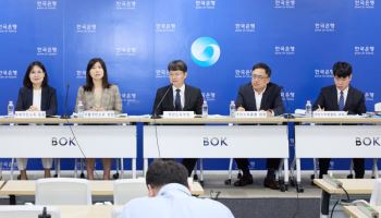 “이미 좋았는데 더 좋았다”…1분기 성장률 상향, 국민소득은 역대 최고치(종합)