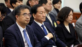 '국감 위증 혐의' 류희림 前방심위원장, 첫 재판서 무죄 주장
