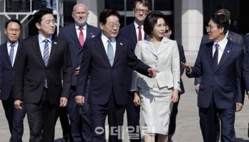 김민석 참석한 李 환송 행사…靑 “정치적 해석 적절치 않아”