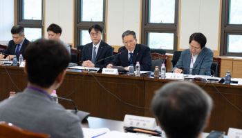 "저숙련 탈피"…법무부, 고급인재 유치로 이민정책 재설계