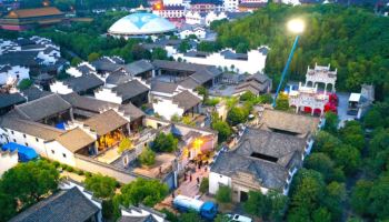 “출연료 삭감도 감지덕지” 中 AI 드라마 열풍에 일거리 끊겼다