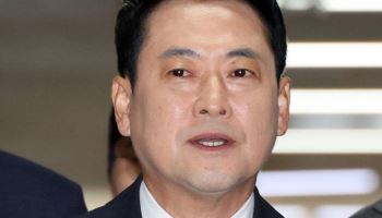 "처음 보는 철면피" 사퇴 요구 뭉개고…재선거만 부여잡는 장동혁