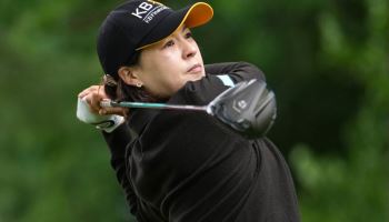 전인지, 7언더파 맹타+공동 4위 도약…"10년간 시달린 허리 통증 벗어나"