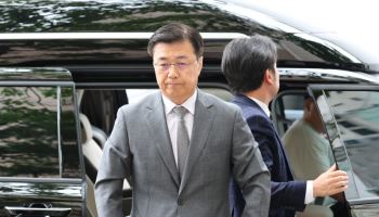 '계엄 옹호 메시지 의혹' 홍장원, 특검서 10시간 조사
