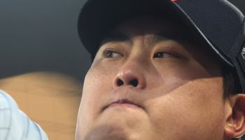 한·미 통산 2500K '-10'…류현진, 또 하나의 전설 앞에 서다