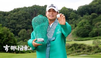 장유빈, '약속의 땅' 군산서 새 역사 도전…3주 연속 우승·대회 첫 3승 '정조준'