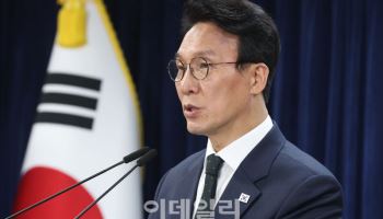 김민석 총리 "檢 보완수사권 폐지, 정부안 없이 국회에 맡긴다"