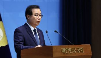 보완수사권 폐지 논란...정청래 "시간끌기 작전인지 살펴야" vs 이건태 "실망 넘어 충격...