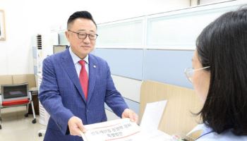 삼전 사장 출신 고동진 "7년걸리는 반도체 부지선정...2달만에 계획 바뀌어"
