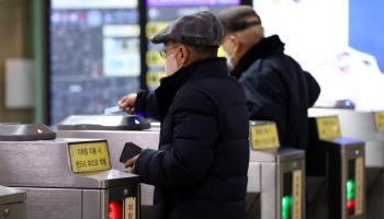 고령화에 장기요양 수급자 120만명…공단 부담 5년새 59%↑