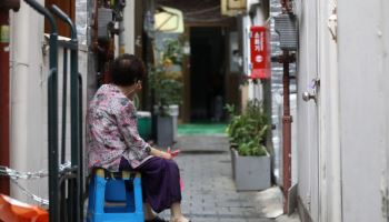 "연금 0원" 기초연금 대상인데 왜?…사각지대 노인 175만명