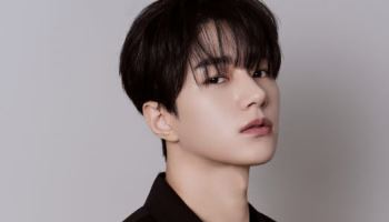 인피니트 출신 배우 겸 가수 김명수, 두산 승리 기원 시구