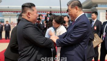 김정은, '공산당 창건일' 시진핑에 축전…"북중관계 승화발전"