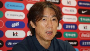 시민단체, 홍명보 추가 고발…"국민 기만 배임 행위"