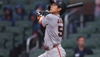 이정후, 7경기 만에 멀티 히트... 송성문은 MLB 첫 홈런