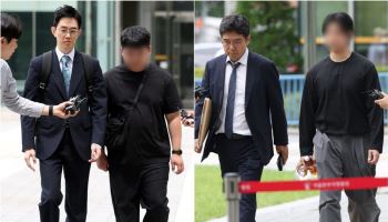 잠실 개표소 시위 경찰 폭행 20대男 2명, 구속 피했다