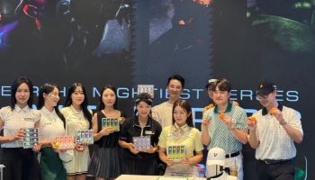 팬 만나러 백화점 찾은 안소현…볼빅, 브랜드데이에서 골프팬과 소통