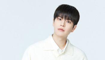 스트레이 키즈 승민, 발목 부상 장기화… "활동 최소화"