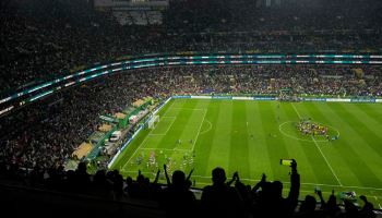 FIFA, 사고 막으려 멕시코-잉글랜드전 일정 변경 검토했다 취소