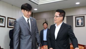 박지원 "조국, 고독한가? 외롭나?…사투리로 시끄럽게 만들어"
