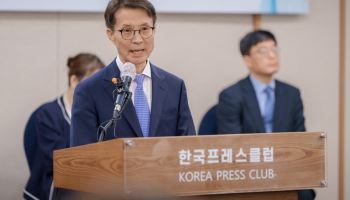 "인구전략위가 '노' 하면 예산 못 올린다"…김진오 "실질 컨트롤타워 될 것&q...