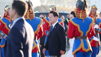 나토 정상외교 마친 李대통령…국빈 방문 위해 몽골 도착