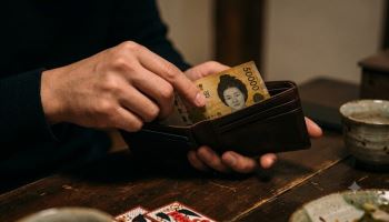 "5만원 왜 훔쳐갔냐" 훈계에 80대 살해한 30대 최후