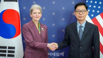 쿠팡에 이어 정통망법도…한미 이견 속 안보협의도 가시밭길