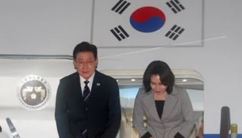 李대통령, 순방 마치고 복귀…부동산·개각 등 현안 집중
