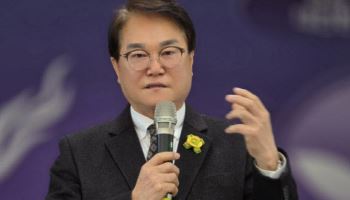 "김하수 전 청도군수 숨진 채 발견"